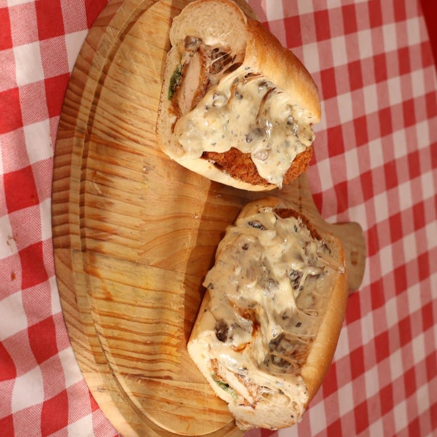Jowi's Signature Chick Sub